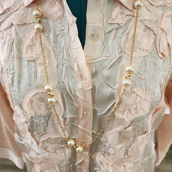 Chico's Blouse, Chico's Size 2 - Picture 6 of 6